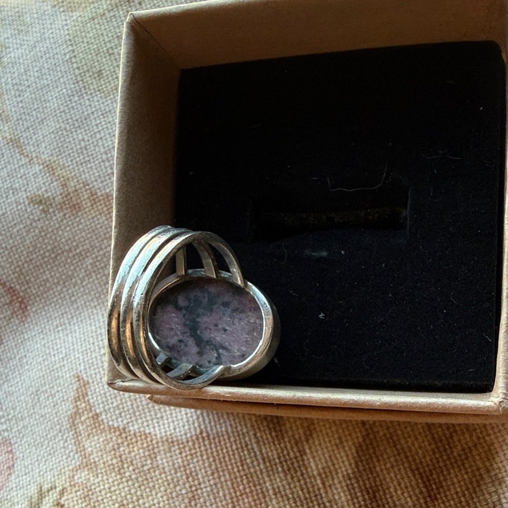 Pink Sterling Ring - Picture 3 of 5